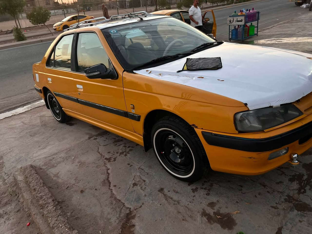 بيجو بارص ٢٠١٥سياره رقم نكليزي بسمي هزه جديده او مصفره  من كلشي  تبريد محرك خير من الله   حماوه ربع شغل تبريد تصعد فوك الربع بشعرايه خير من الله  السياره شوفت العين نضيفه   
مكاني بغداد تقاطع درويش حي التراث  سعرها ٤٣بيها مجال  قليل
***********
