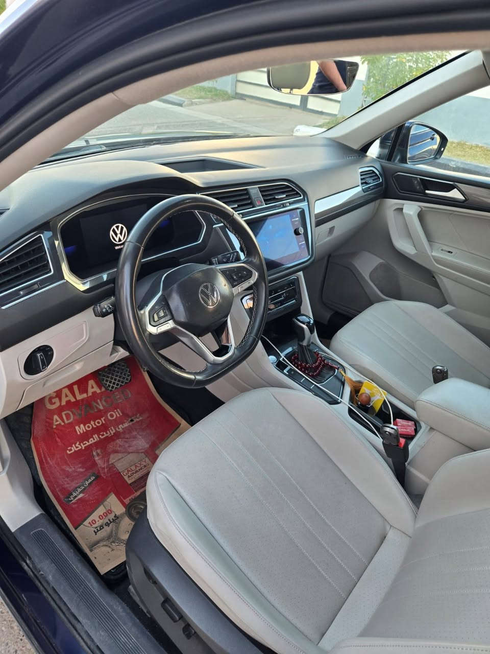 ‏سلام عليكم
فولكس فاكن تيكوان (تيجوان) 2022 رقم بغداد باسمي 
رايده ب 155 ⚠️ماكو هيج سعر 
2000تيربو 🛩️✈️
تو ويل (درايم شفت )مو فور ويل 
7راكب 
مواصفاته se 
بصمه 
جلد 
تدفئه كشنات 
كشن كهربائي 
شاشه و التحكم لمس (بيانو)
كامره 
حساسات 
تحديد مسار 
داخل بيجي 
السياره قطعتين جاملغ و قبق جنطه و ناشر حادثه
***********
