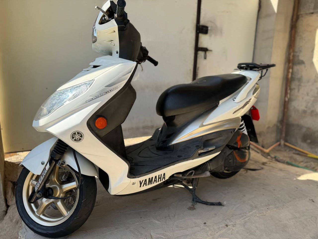 سكنس فحل للبيع نوزل طلاعات ياباني مكفوله  ماشيه ٢٠ الف للبيع فقط السعر مليون ٣٠٠ للاتصال***********
