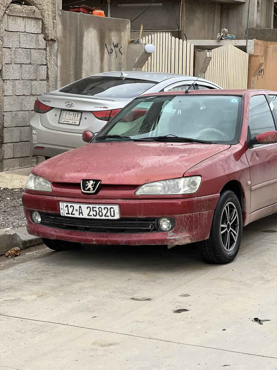 سلام عليكم
بيجو 306

موديل3001

رقم نينوى دولي باسمي سنويا الى 2030 شهر الثامن تنتهي 

محرك كير شرط

طخمها كلو شرط قبل شهرين بدلتو بيدي 

السياره مابيها صبغ 

تتفئه شغاله تبريد  شغال صونده مبعوجه فقط

تايرات زوج الكدام جدد

تايرات والوره نص عمر

كهربائيات السياره كلها شغاله من الدعاميه لي الدعاميه 

رقم *********** بي واتساب 

مكان السياره موصل حي الشيماء
