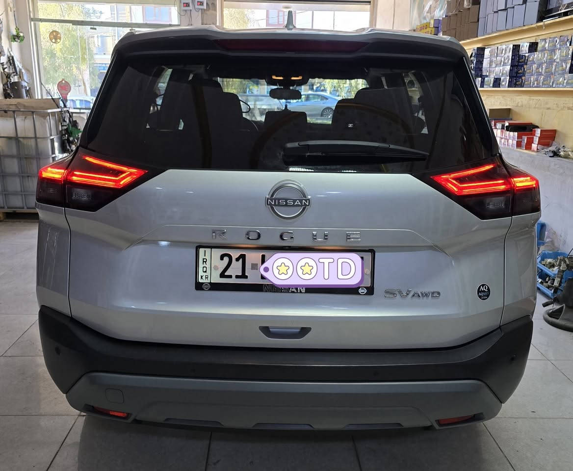 من رقصة الدمين العزيز
نيسان روج 2022 sv فول مواصفات عدم بانوراما سيارة باسمي تحويل غرامة باشرط سبغ شبر واحد سيارة مال بيت  اني جناي مكان السيارة محافضة سليمانية
 ۳ سلندر محرك 1:5 توربو

سعر $160 

*********** واتساب فايبر
