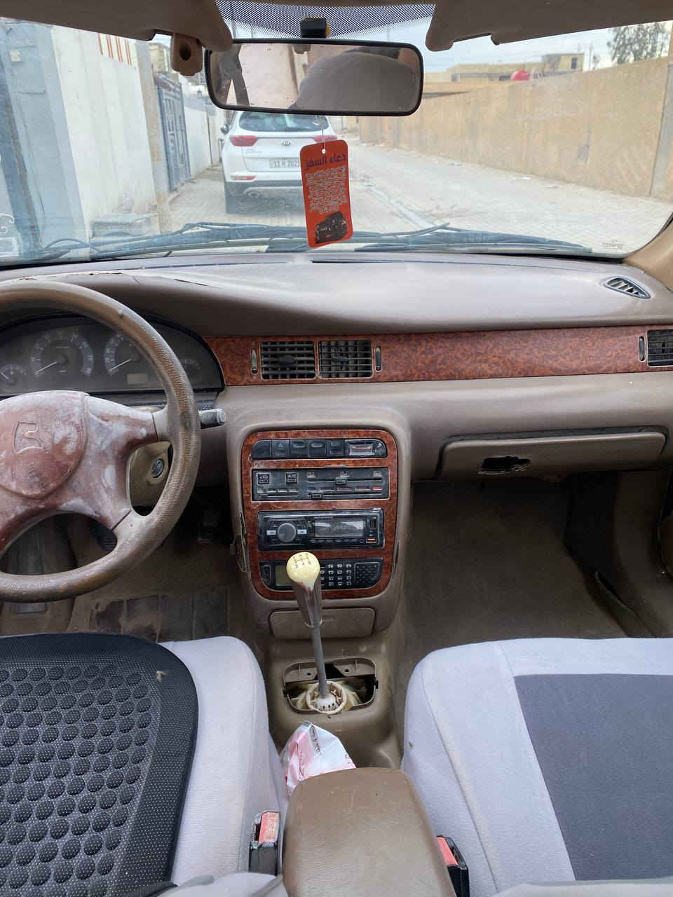 السلام عليكم سمند موديل 11لون ابيض مكينه كير حداديه تخم تاير دواخل بلاد مصبوغه عام تبريد معوز غاز رقم ذي قار ألماني بيع مستعجل مكلف بل نشر السعر 26$وبيه مجال حك الجيه العوان الديوانيه الرقم ***********
