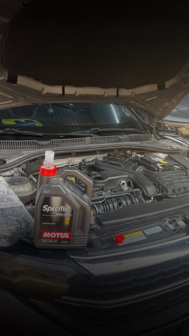 مركز MOTUL service صيانة عامة تشخيص اعطال برمجة قطع غيار كصه تفصيخ وجديد براند واصلي ومتوفر تجاري تتوفر كافة سوائل السيارة وفق كود الشركة زيوت المحرك وسائل البريك وماء راديتر G12 وفق كود الشركة 
لدينا توصيل لكافة انحاء العراق ***********
