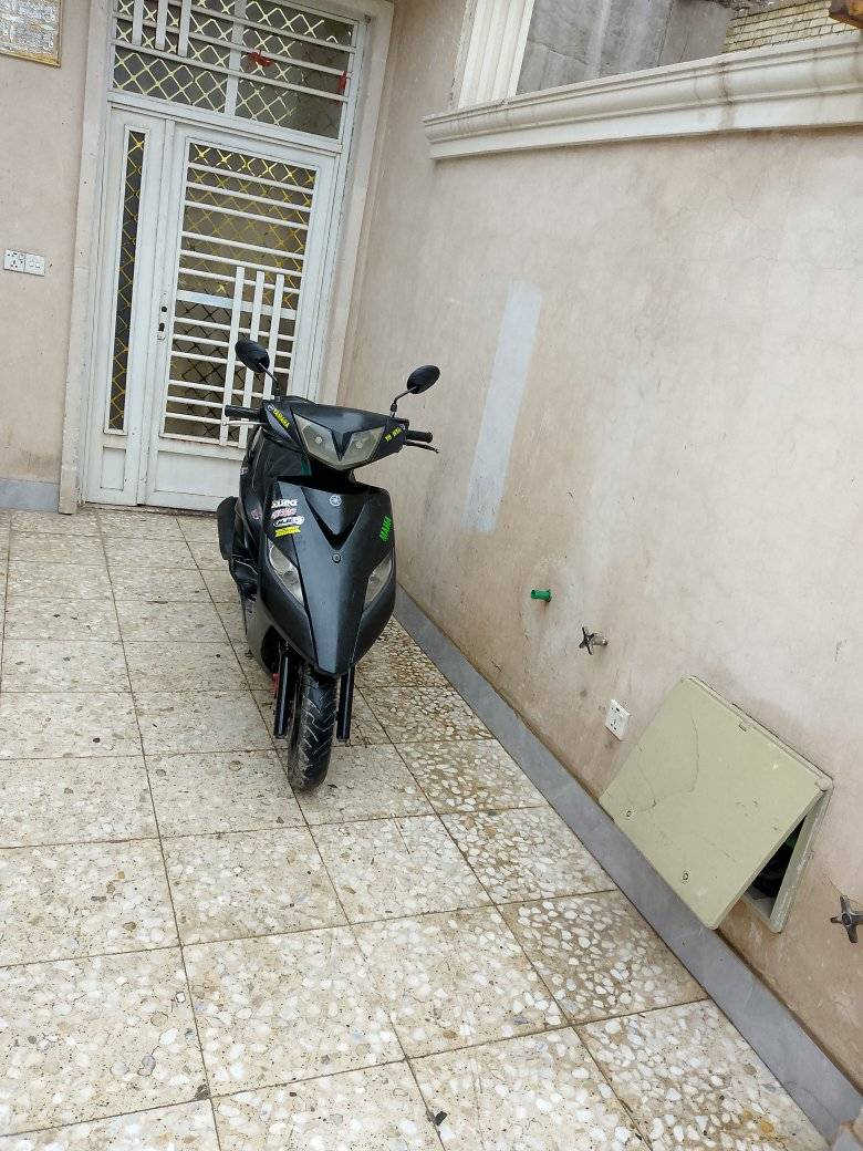 دراجه ماكس ثعلب ياباني سرعة 140 مكينه بلاديه ما مفتوحة ابد ناعمه شلعه قويه كهرباء كوله شغال نكره سلف هندر اوراق بسمي كفرات مختم السعر 425 بغداد الشعب رقمي ***********
