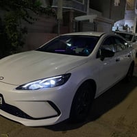 BYD SAEL 05 كفالة عامة من الصبغ و التبديل   ماشية 9000 و قابل للزيادة ...