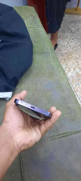 ايفون ١٤ برو ماكس ذاكره ٢٥٦ دبل سيمكارت ٧٢٥ وبي مجال بي بس هاي الطخه موضحه بالصور والباقي مكفول ع الوكاله بطاريته ٨٣ مكان بغداد حسينيه مراوس ب ١٥ مبدل بطاريه او ضهر مو مهم اهم شي شاشه اصليه + اكو كم نگده بالشاصي موضح بالصور من وره الكفر ***********
