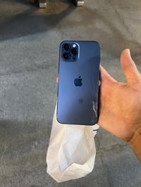 آيفون ١٢ برو ماكس • ٢٥٦ • كسر بالظهر