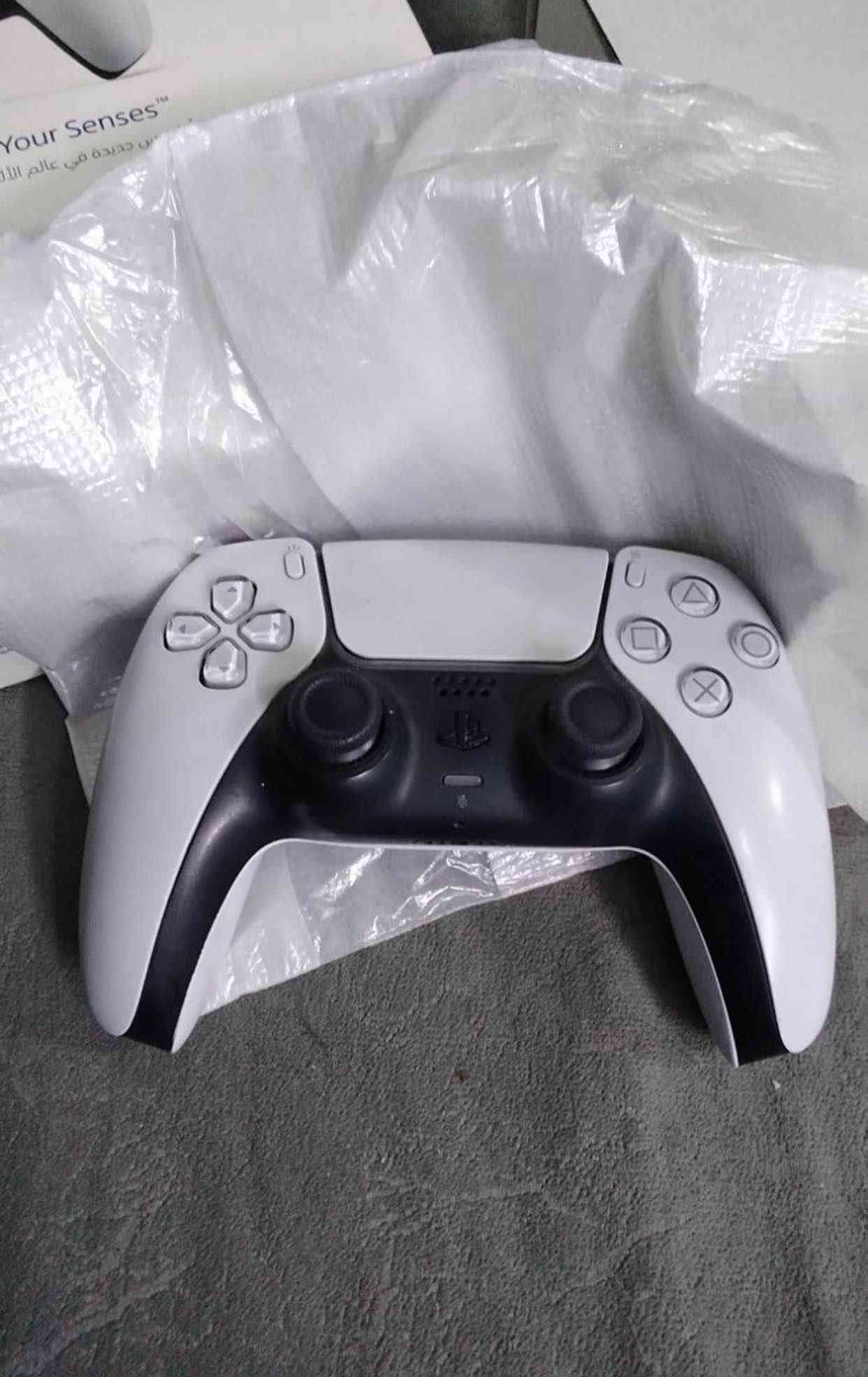 متوفر للبيع 

١- بلي ٥ سلم واحد تيرا نظيف جدا جوستك واحد وكيبلاته وكارتونه سعره ( ٥٥٠ ) 

٢- بلي ٥ فات مع جوستك وكيبلات وكارتونه نضيف بسعر (٤٧٥ ) 

٣- بلي ٤ سلم مهكر نضام ٩.٠٠ نص تيرا مع جوستكين + تنزيل العاب اختياري سعر (٢٧٥ ) وذا تيرا نفسه بس واحد تيرا ب ( ٣٠٠ ) 

٤- بلي ٤ سلم نضام ١٢ مهكر على القرص ذاكرة نص تيرا مع جوستكين + تنزيل العاب اختياري سعر ( ٢٥٠ ) وذا تريد نفسه بس واحد تيرا ب ( ٢٧٥ ) 

٥- بلي ٤ فات مهكر نظام ١٢ نص تيرا مع جوستكين + تنزيل العاب مجاني سعر ( ٢٠٠ ) 

٦- بلي ٤ سلم اونلاين اخر تحديث ذاكرة ٥٠٠ مع جوستكين + قرص هدية سعر ( ١٧٥ ) 

مكاني بغداد الامين ٢ رقمي *********** متوفر توصيل جميع المحافظات 

متوفر هاردات للبلي المهكر الخارجي ذاكره ٥٠٠ مع تنزيل العاب بسعر ( ٢٥ ) وذا تريد تيرا ب ٥٠
متوفر ايضا جوستكات بلي ٤ اصلي سعر ( ٢٥ ) وجوستكات بلي ٥ اصلي سعر ( ٥٠ ) بغداد
