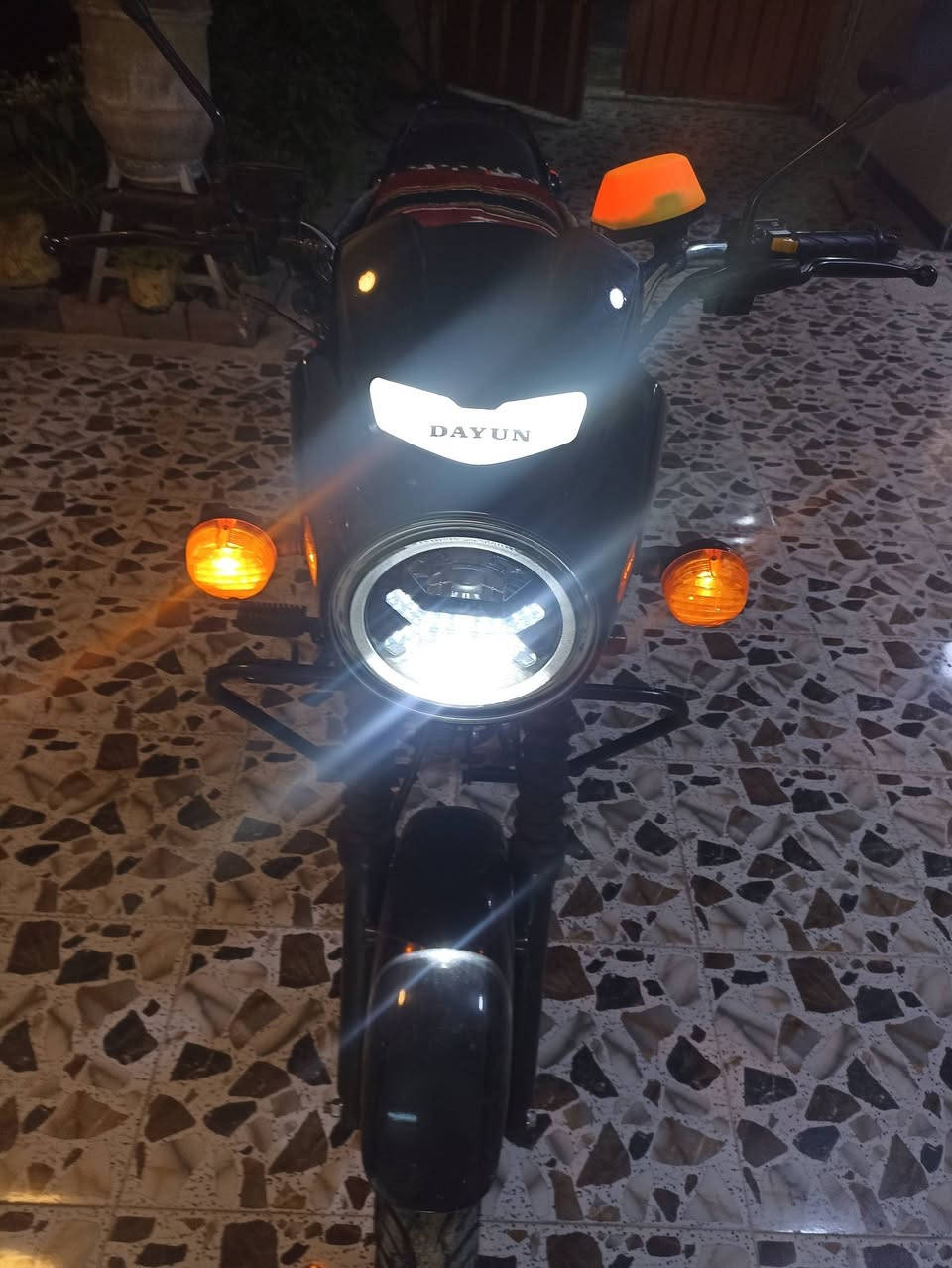 السلام عليكم رقم ***********
دراجه دايوان 25 دراجه جديد محرك قوي وناعم برغي ما ملعوب بيها دراجه تجي تفحص وشوف ربع ما اذب عليها مكان ديالى الخالص
