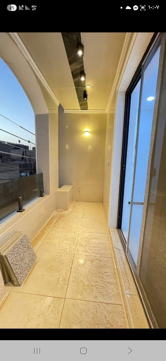 السلام عليكم للبيع أربع مشتملات ملك صرف
حي الجهاد منطقه الرفاق الأولى خلف المشاتل خامس بيت يبعد عن الشارع العام 

مساحه كل بيت ١٠٠ متر واجهه ٥ ونزال ٢٠ البيت مدخلين 

يحتوي البيت على ٣ غرف نوم وحمامين وصاله ومطبخ 

🌺🌺🌺🌺🌺🌺🌺تم تخفيض السعر إلى ٢٨٠مليون 💵 وقابل للتفاوض 

***********  

عباس
