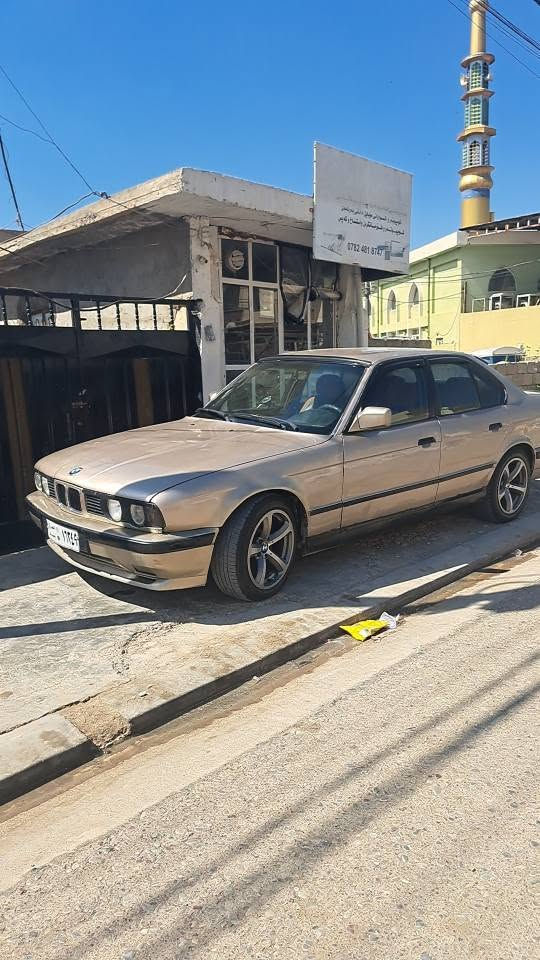 ‎bmw525گێرومەکینەبەشەرت ئارم پلاستیکی هەولێرە25وەرەقەگۆرینەوەش دەکەم لەسەردڵ گرتن***********‎ أربيل, العراق
