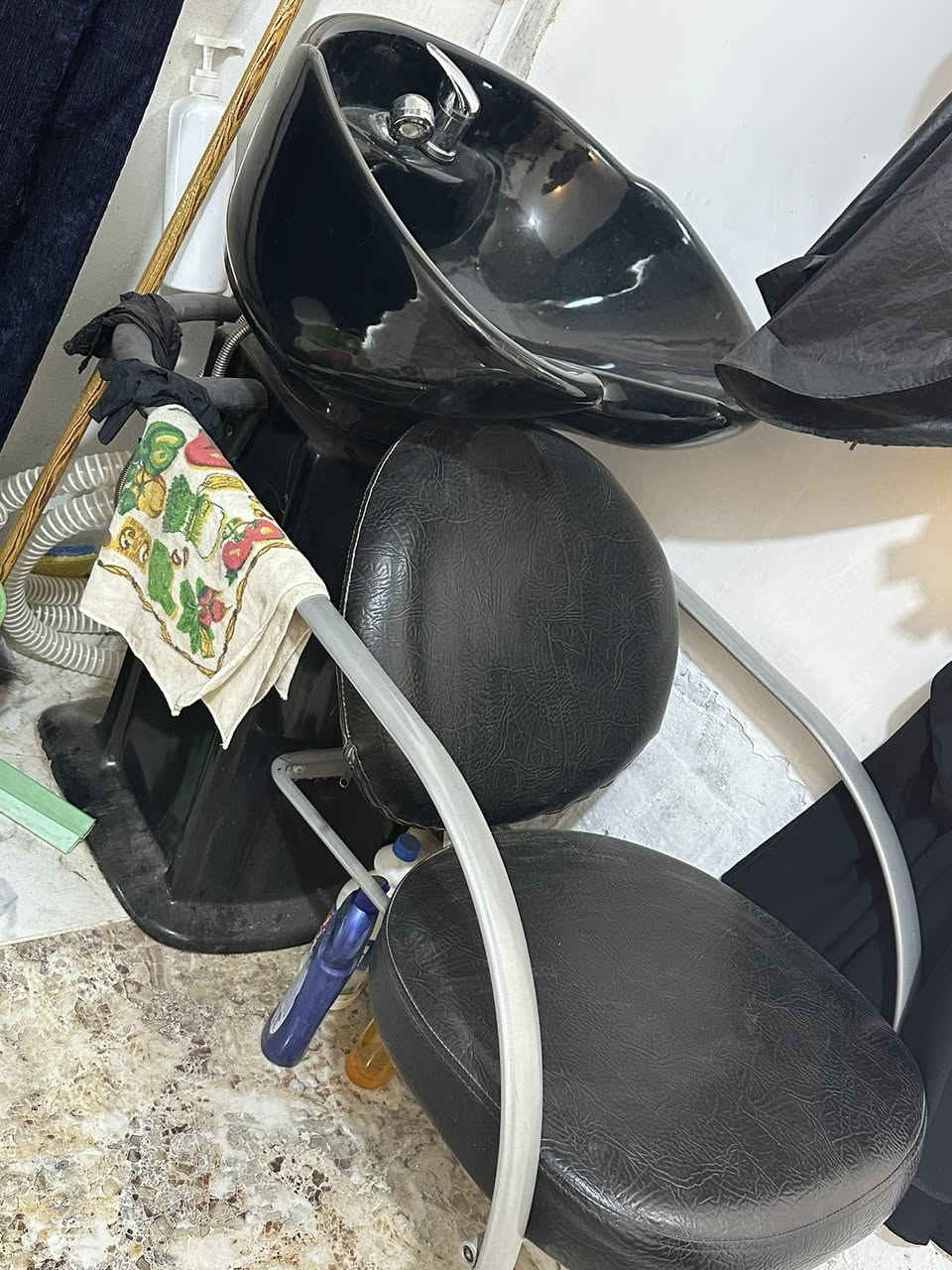 للبيع


**إذا كنت صاحب هذا الإعلان وتريد حذفه لأي سبب، رجاءا أرسل رسالة إلى الدعم الفني**