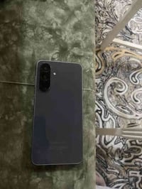 شباب جهاز البيع سامسونك A56ذكره 256 مستعمل يوم واحد وبي ضمان الملحقات ...