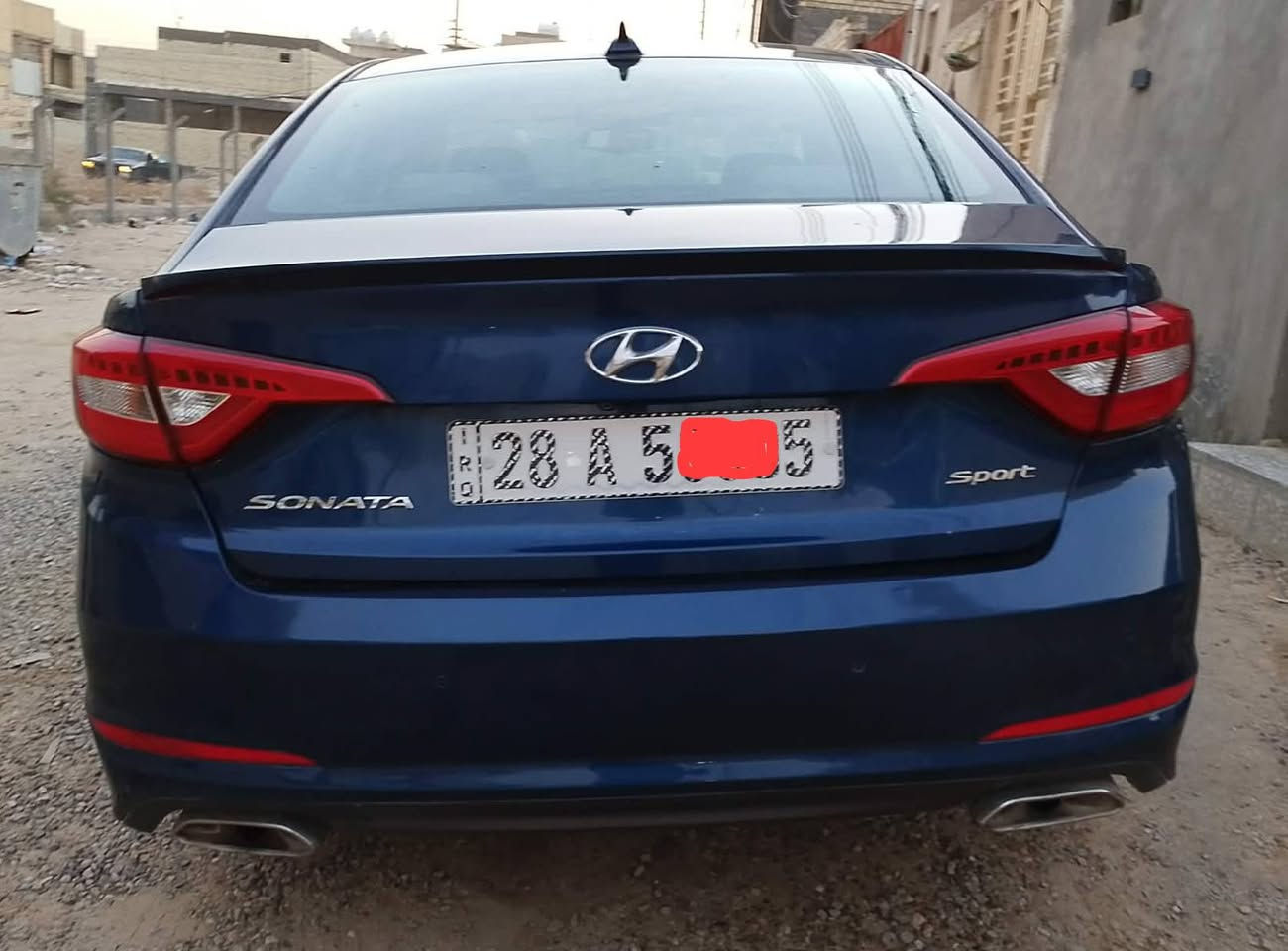 السلام عليكم سوناتا 2015 سبورت
السيارة كفاله عامه ما عده الدعاميه 

مواصفات السيارة :-

1- حساسات

2- بصمة تشغيل 

3- بصمة ابواب 

4-نضام ترحيب 

5-رادار

6- كامرة دوارة 

7- مثبت سرعه

8-كشنات جلد 

9-تدفئة تبريد كشنات امامي 

10- كشنات كهرباء 

11-جام اوتو 

12- 3- وضعيات قيادة 

(ايكو ، واسبورت ،  ونورمال) 

13- لايتات اوتو 

14- اشاير بل مري 

السعر ؛؛ 121

الشراي يتصل وميكون خاطره اله طيب #

***********
