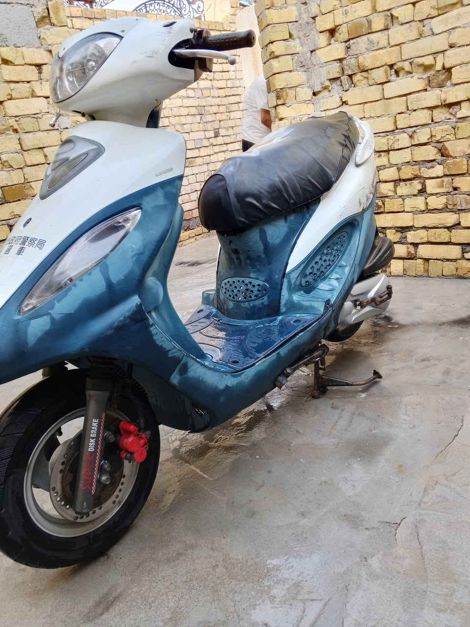 كامكو بي وان مكينه 150 كهربيات كله شغال مكينه مفتوحه عوزه شويه ترتيب مكان رفاعي سعر 300 /*********** مراوس جي فور حسب قناعه ماشتري لا يراسل رحمه والديكم
