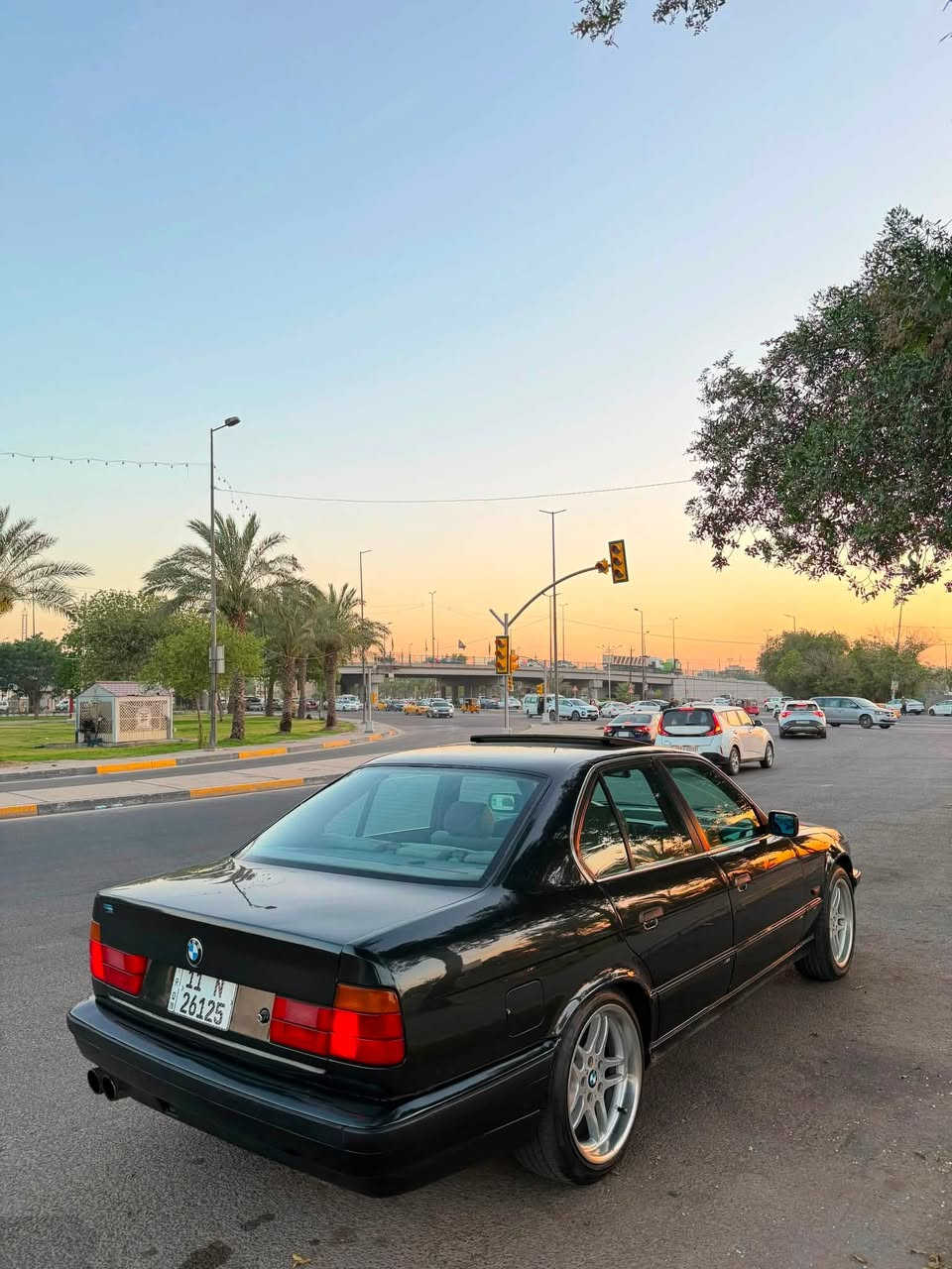 بيئم BMW موديل 1991 اصل 
مكينه 28 دبل فانوص 
سياره جاهزه مبيه نقص فقط ابطاين ابواب نقصه 
مكان السياره بغداد سيديه 
سعر 69
***********
