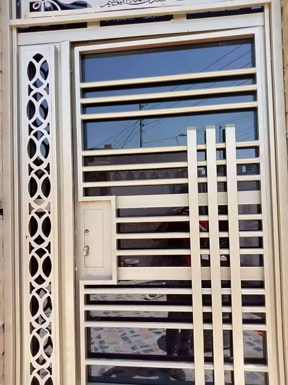 عمل جام لجميع البيوت كل انواع الجام متوفرة 
مكاني بلديات 
اتصل وتدلل
***********
