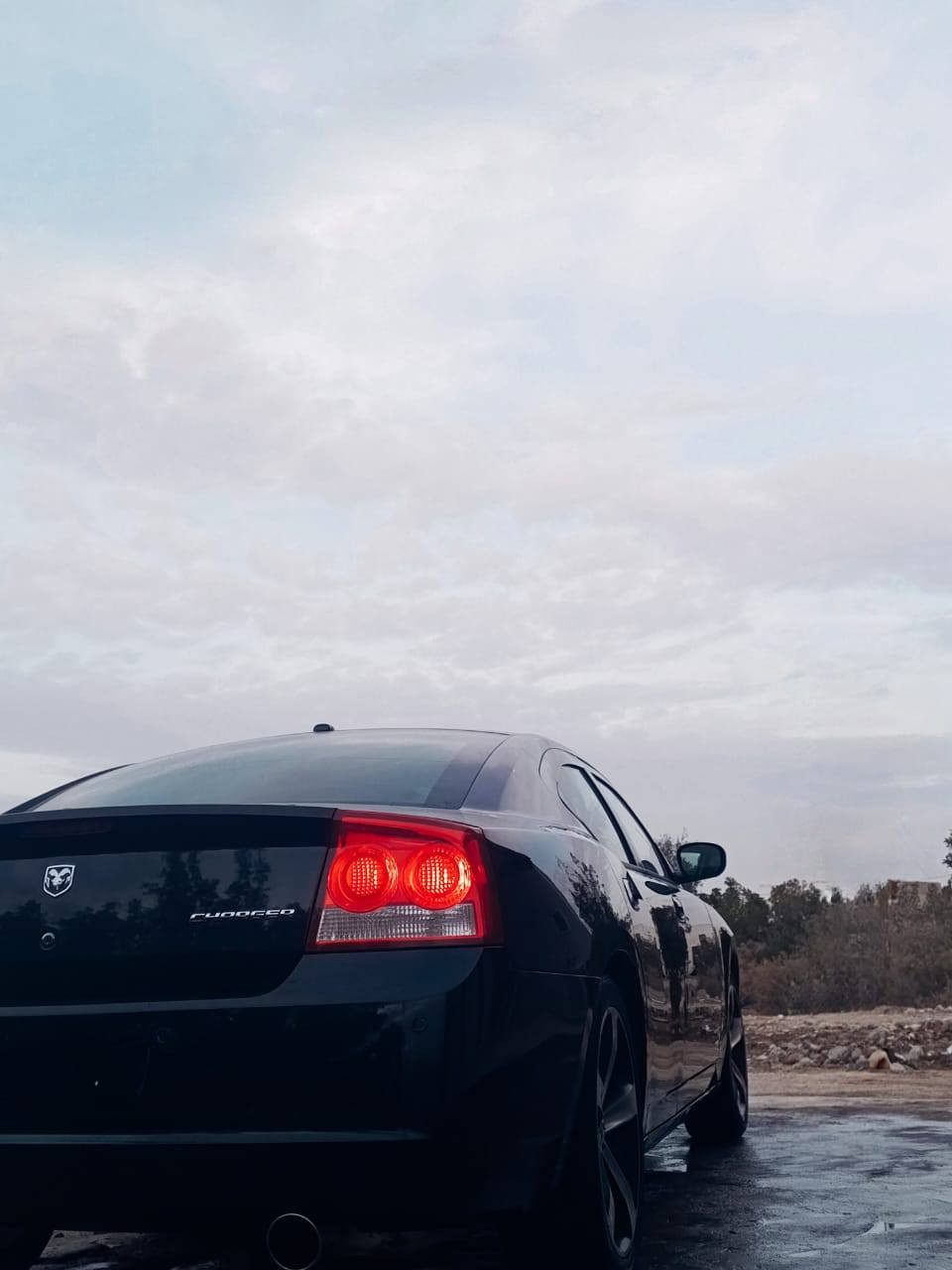 السلام عليكم جارجر 9اصل (خليجيه) مكينة 3500اصل absالسياره كفاله عامه من صبغ وضربه وتبديل بيه باردين بسيطات بين البابين سيارة جاهزه من حداديه وتبريد خير من الله رقم دهوك جديد 
السعر 115 اخوان السيارة خليجي ومتتقارن بالمهجومات بالسوك مكاني الديوانية رقم الهاتف ***********
