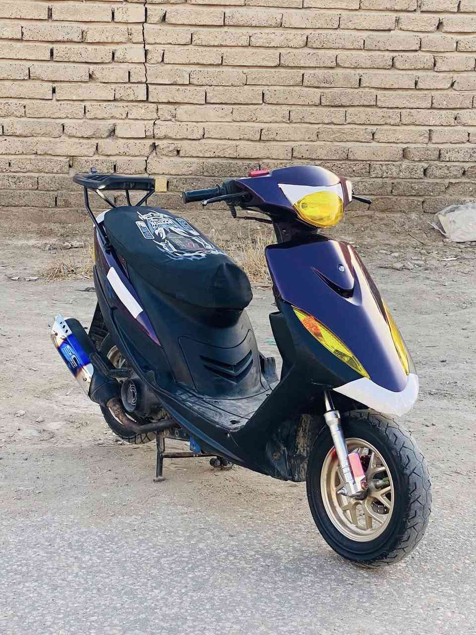 ماكس عدله ب450 وبيه مجال
سلام عليكم ماكس عدله للبيع الدراجه مناقصه اي شيء 
كامله من كلشي كهربائيات كله كامله ومختم وتايرات جدد شادهن دراجه عليه ويلات تزويد+ دبل امامي + دبل خلفي + صالنصه رياضي SC دراجه شلعه ومعدل طياره تخبل واحله من الصور سعره 450 وبيه مجال للشراي مكاني بابل محاويل رقمي :***********
