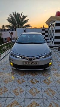 كورلا 2018خليجي  جاملغ او بنيد صبغ اثر طخه بسيطه   بدون اي ضرر داخلي  ...