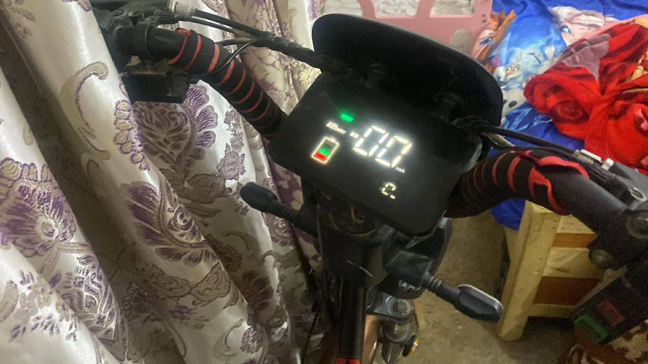 السلام عليكم للبيع دراجه HTS موديل 24 بطاريات 4 نضيفه وجديده +بصمه تشغيل عن بعد كل شي ما بيها (بدون مشاكل) اضويه شغاله سعر250 وبيها مجال


**إذا كنت صاحب هذا الإعلان وتريد حذفه لأي سبب، رجاءا أرسل رسالة إلى الدعم الفني**