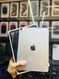 آيباد ١١ برو • ٦٤ • طخات بالشاصي