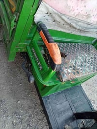 ستوته شحن موديل ٢٠٢٥ ستوته مامتعوبه تحتوي علئ ١٠ بطاريات ومحجر كبير وت...