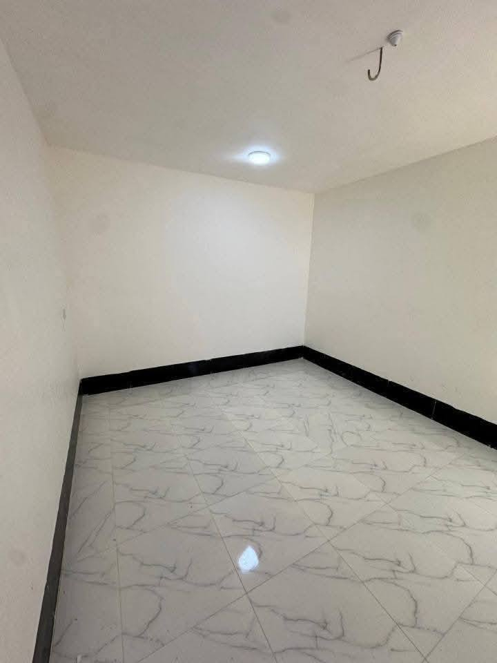 هذا الجمال كله سعره بلاش البلاش🏠
100 متر طابق  درجه اولى غرف نوم وصاله واستقبال ومطبخ وصحيات  غربي شرقي مغاسل داخل وخارج جديد البيت يصلح سكن او حسينيه للزوار يبعد عن حرم الامام الحسين 6كيلو
نوع العقار طابو زراعي قرار محكمه سند 25 مداور بالمحكمة مباشر
العنوان كربلاء مجمع النوار  السكني حولي  
 تتوفر بي جميع الخدمات
لمعرفه ال سعره اضغط رقم 1او تصل
للأتصال او واتساب ***********
***********
وجه المنشور لقاربكم و أصدقائكم#
