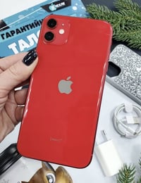للبيع أيفون 11 العادي لون أحمر ذاكره 256 مكفول من كلشي النظافه 95‎%‎ ب...