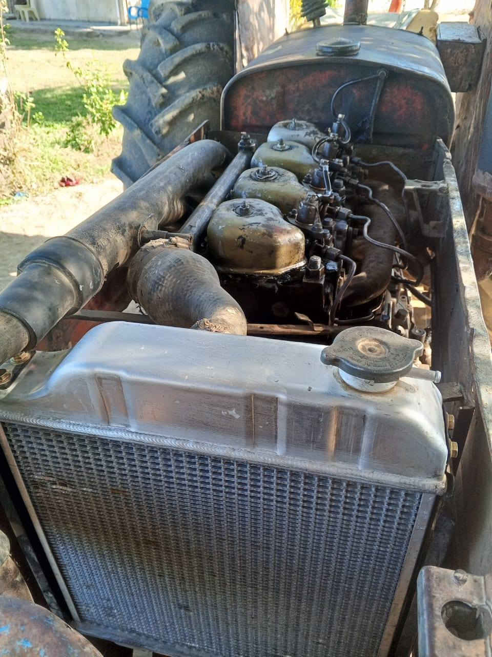 السلام عليكم للبيع عنتر موديل 88 حجم 71 جاهزة من كلشي محرك مجفت جديد باور سلف  كهربائيات تايرات جاهزه للخير المكان بغداد اليوسفية رقم *********** من رخصت الدمن
