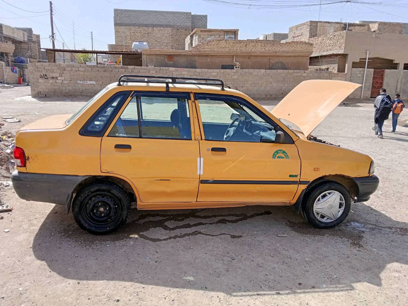 سلام عليكم
سايبا موديل 2011عظم
محرك جديد
صدر جديد
تخم تاير جديد
باتري جديد
شواصي نظيفة 
كهربائيات شغاله
رقم انكليزي دولي 
مصفرة هئية وغرامات تحويل مباشر
السعر(26)ورقة قفلها 
عنواني بغداد ابو غريب ***********
