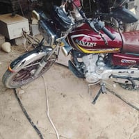 ماطور للبيع موديل 2024 محرك 200 منفيس ماطور نضيف كلش السعر 625 وبي مجا...