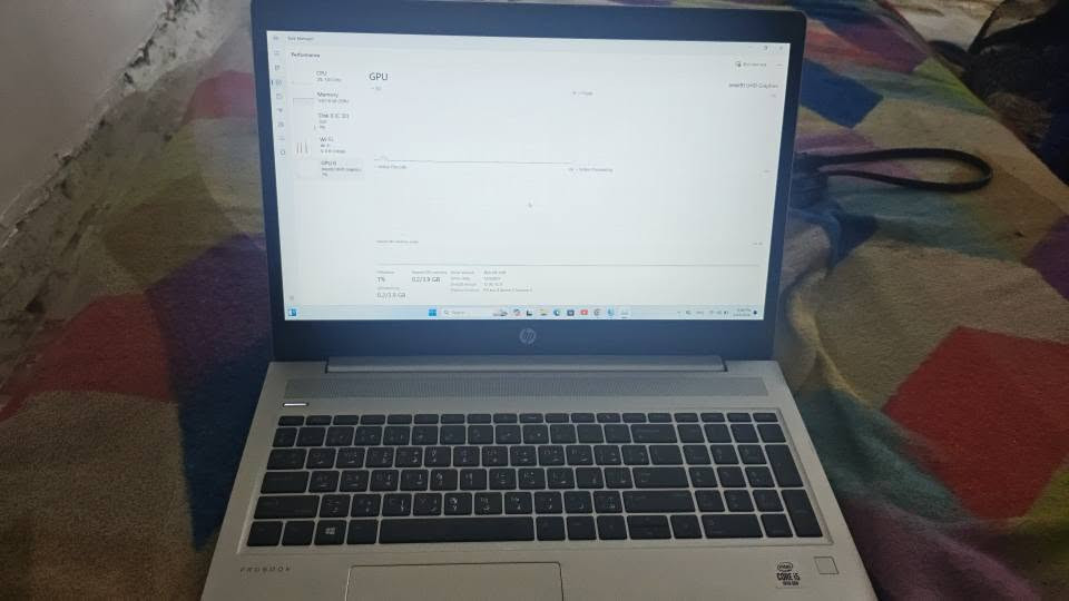 Laptop Hp 
I5 10th U
Ram 8 
Hard 256 SSD
Battery 3 ساعات
الجهاز جديد و ويا شاحنة
Win 11 مفعل 
كارت شاشة داخل 4GB
السعر 300 و بيهة مجال بغداد, العراق


**إذا كنت صاحب هذا الإعلان وتريد حذفه لأي سبب، رجاءا أرسل رسالة إلى الدعم الفني**
