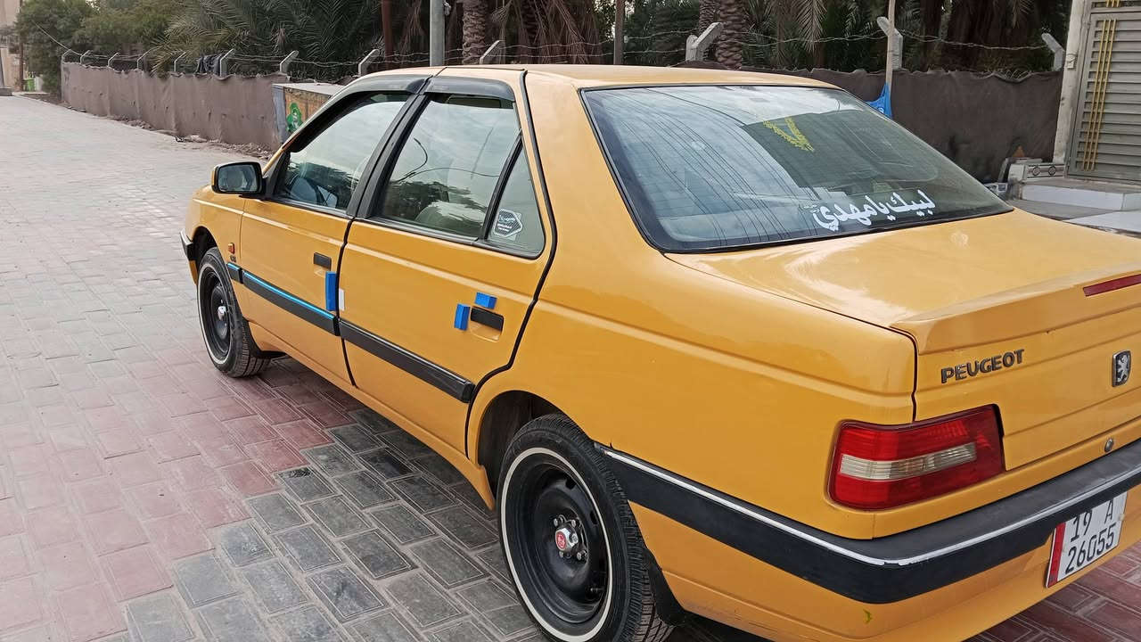 السلام عليكم 
بيجو اكد 2016 رقم كربلاء سنويه لل29 
السيارة جاهزه من كلشي تخم تاير خط ابيض جديد صدر خلفي جديد 
راديتر جديد وتحويل مباشر مصفره غرامات والهيئة لل25 
مكاني كربلاء 
رقم 📱 الهاتف ***********
***********
سعرها 44 بيهة مجال شي بسيط
