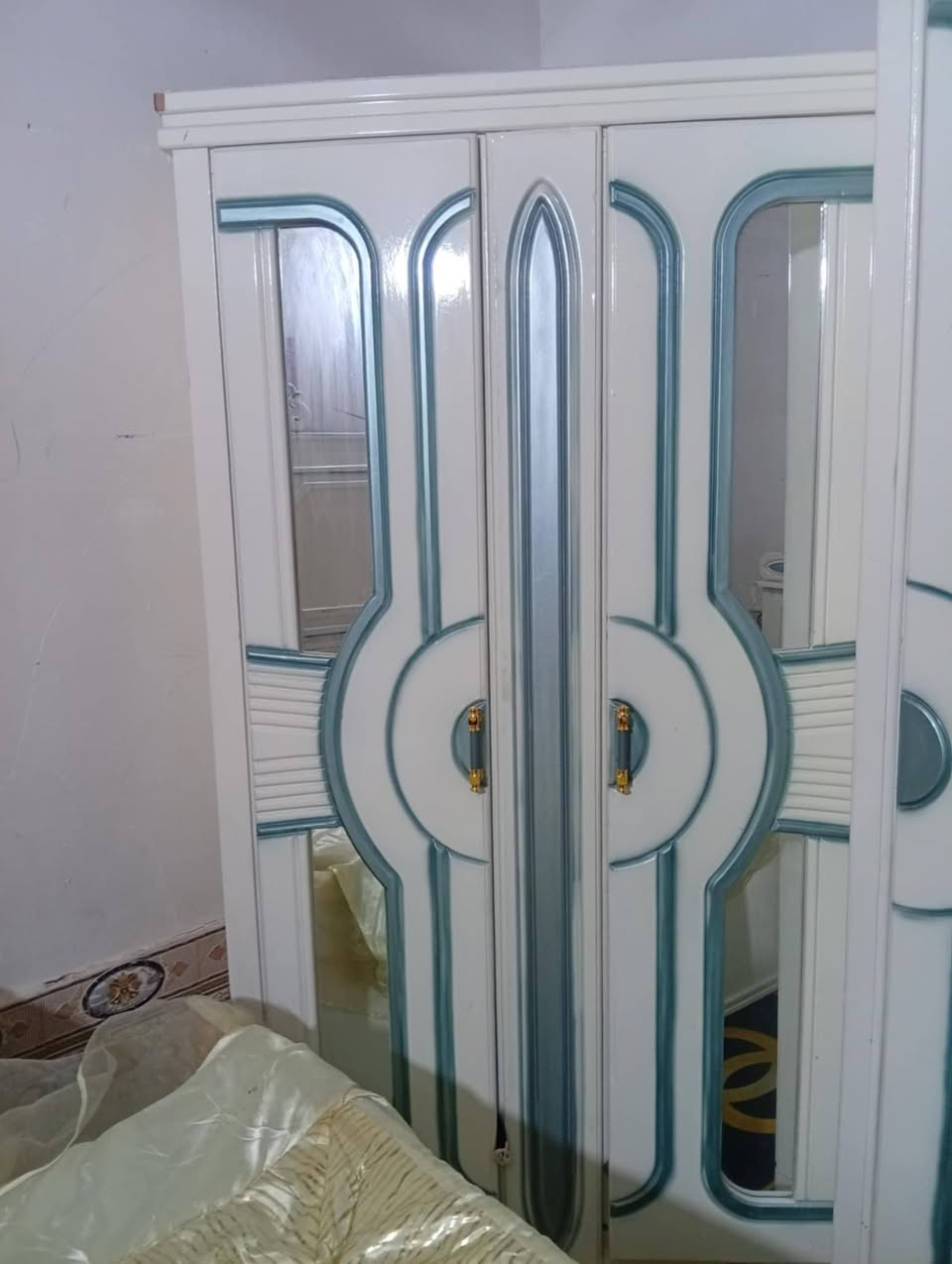 غرفة عراقي  ام السته نظيفة بدون ضرر السعر 900 بيها مجال للشراي


**إذا كنت صاحب هذا الإعلان وتريد حذفه لأي سبب، رجاءا أرسل رسالة إلى الدعم الفني**