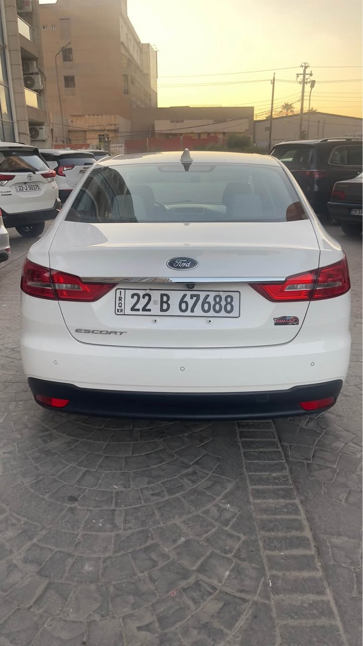 ford escort 2020
تەنها چاملغی بۆیاغە بەبێ ژوورێ و بێ ئێرباگ
سفری شەریکەی هەولێرە خلیجیە
شاشە گەورە
کامێرا
رادار
تحدید سورعە
٥٠،٠٠٠ رۆیشتوە 
*********** أربيل, العراق

