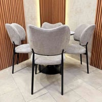 ميز طعام 4 كرسي • رخام مزجج • ٨٠سم