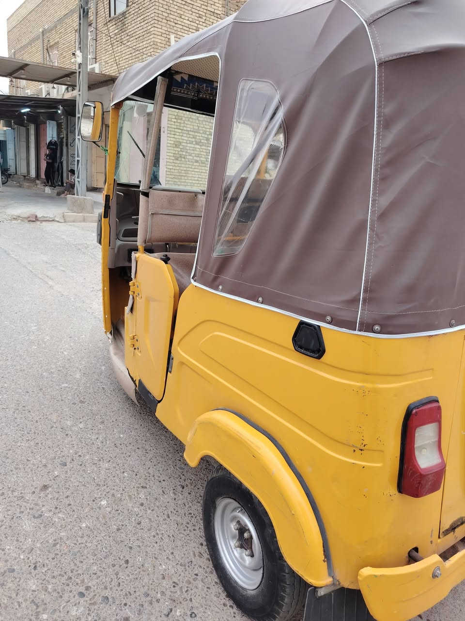 تكتك البيع مديل ٢١ شهر ١١ مكينه مفتوحه بوشه وبستم تكتك مرقم  حلوه مال جناي ماعوزهه شيه مكاني العماره حي الحسين *********** مامتواجد عل فيس ولا واتساب
