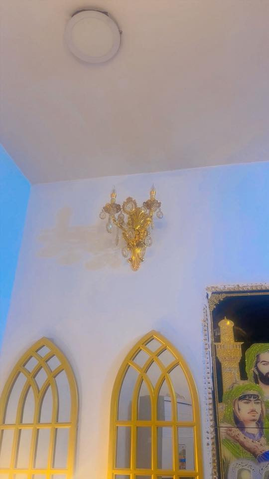 ثريات للبيع السعر ء175 المكان مدينه الصدر ‭0773 035 7101‬
