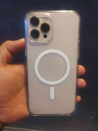 ايفون 12بروماكس مبدل شاشه وظهر بطاريه 79 للبيع 350الف مكاني بغداد الحر...