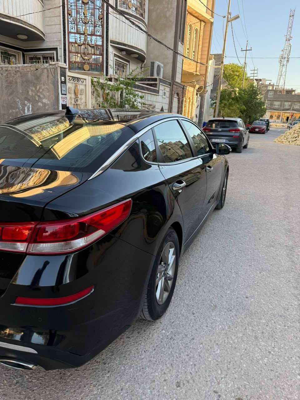 السلام عليكم
السلام عليكم 
سياره اوبتيما ورد امريكي موديل 2019 رقم بغداد انكليزي باسمي مداور ثاني يوم 
سياره نص فول حساسات اماميه وحساسات خلفيه كامره كير مكينه حداديه كفاله جاهزة السياره بيها سحب مو طبيعي 
رادار جهتين السياره حادثها بسيط طخه بالبنيد والهلالات الخلفيه كما موضح بالسونار سونارها جديد سياره جديده  ماشيه 138 تبريد العنوان كربلاء  السعر120مجال بسيط بيع سريع رقم الهاتف***********

