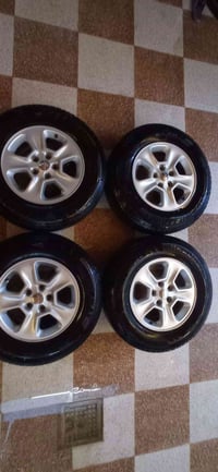 للبيع تخم وياله   حجم الويل 17  نضيفات  لاتصليح لاعواج لازلغ كامل  مع ...