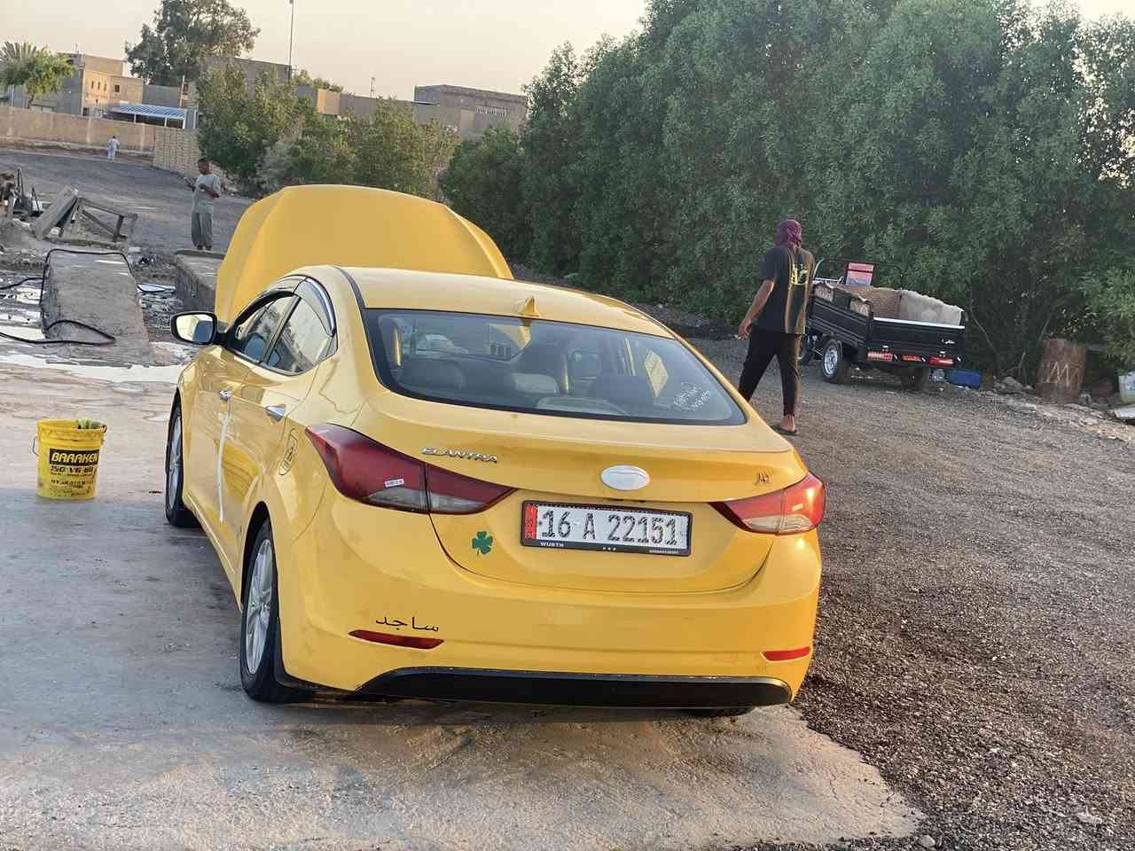 للبيع ٢٠١٦فول مواصفات وارد امريكي السياره جاهزه من كلشي مكان دوانيه هاذهالرقم(***********
