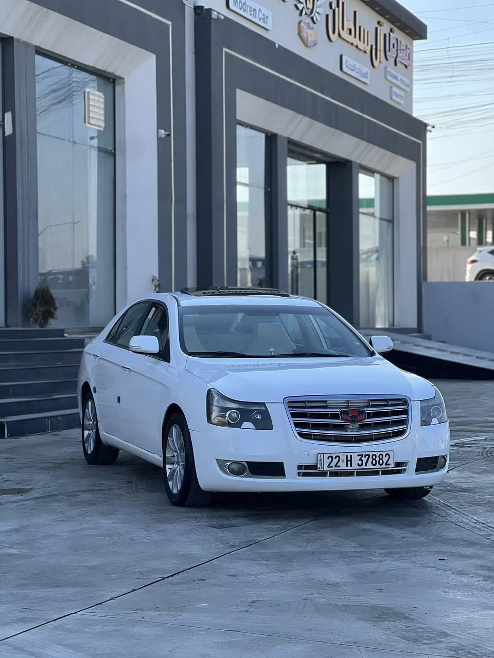 للبيع
امكراند 2013
السيارة بدون قطره صبغ
1-سلايت جام طكتين
2-اربعة جامات اوتو
3-مقاعد جلد+لونين
4-بردة خلفية بلادية
5- مرايات كهرباء 
السيارة جديدة وبلادية وبلا اي نقوصات 

كير +محرك درجة اولى شرط
تبريد شغال+تدفئة شغال
تايرات جديد 

رقم جديد
سنوية جديدة

السيارة شرط التحويل

المكان نينوى

السعر (85) وبيها مجال 

***********
***********
