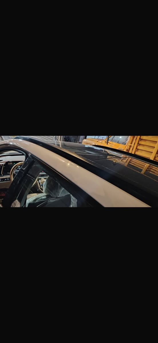 سبورتج 2023 فول مواصفات خليجي السياره ماشيه 9000 يعني زيرروو السياره ابد ما طالعه خليجي شخط مابيهه يعني الياخذهه يترحملي رقم اربيل تريد وكاله تريد تحويل اني حاضر السعر 128 ورقه وبيهه مجال جدا بسيط مكان السياره بغداد ش فلسطين
***********
