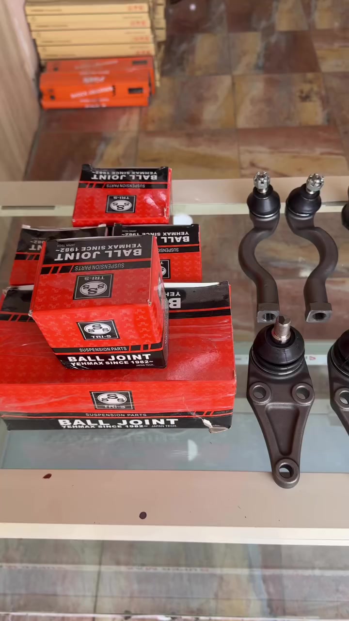 🌍🚙 مجمع حيدر عداي  ✨
📦 يتوفر توصيل إلى جميع المحافظات
🗽 يتوفر كادر عمل كامل 

صدر امامي كامل بسعر ٢٢٥ الف فقط

يشمل كل من :

شموع
رواط
ربل مشروح
طوب اعلى 
طوب اسفل
بوش اعلى 
بوش اسفل
دبلات

🧾 مع ضمان 6 اشهر بالعمل والادوات 

📍 الديوانيه – حي الصناعي

📞 ***********
