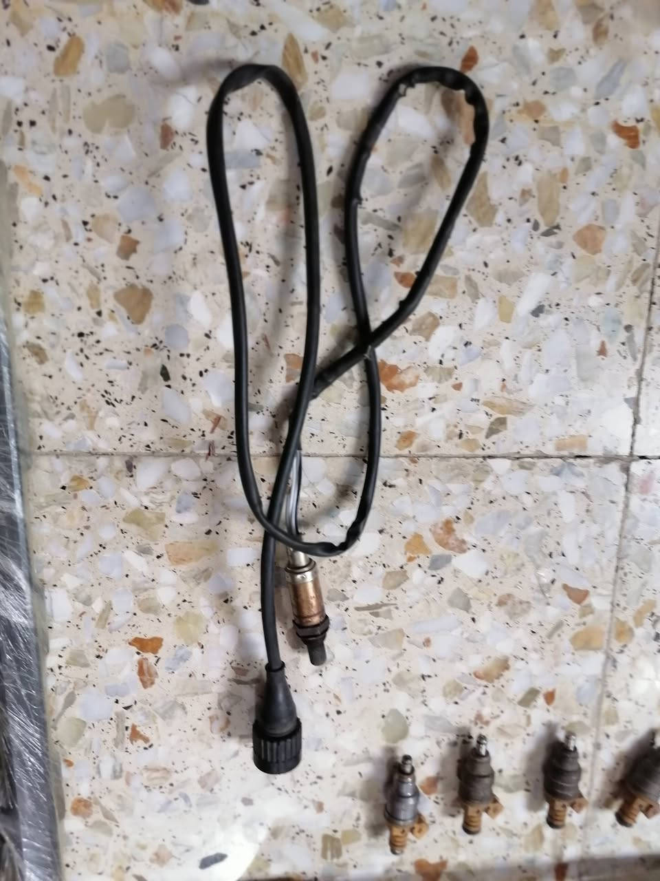 السلام عليكم اخوان
أغراض BMW  735  بدي قديم E32 متفرقة ومنوعة
ابيعهن شلع ب(٧٥٠) الف
عنوان بغداد
***********
متوفر واتساب
