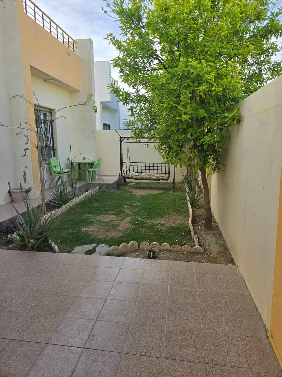 📍أعلان مَـكـتـب السَـدرة
          
🟠دار سكني                     طابو صرف 
🟠 المساحة                     240م
🟠 العنوان                        الـ7 كيلوا _ المُجمـع الهندسـي
🟠 طابق                           تبليـط _ مَـجاري _ خدمـات 
🟠 السعر                          الأتصال على الارقام التالية
------------------------------- 
🔸 يَتوفـر كافة العــروض العقاريـة.
للمزيد من المعلومات مراجعة مكتب السدرة للعقارات  والمقاولات 
العنوان الـ7 كيلو مقابيل جامع الأخوة الصالحين.
او الاتصال على ارقام. 
📞    ***********              
 📞 078 2985 3146 
#السدرة_للعقارات_والمقاولات
