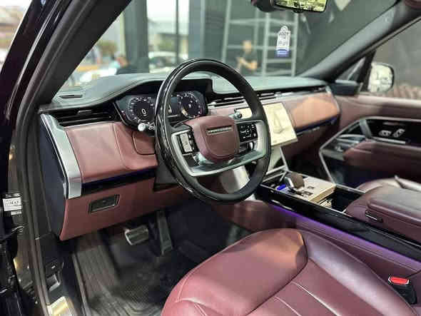 رانج 🔥🔥رانج روفر 🏴󠁧󠁢󠁥󠁮󠁧󠁿 2024  اوتو بايوغرافي🔥🔥
🤝لمعرفة السعر اكتب ( رانج او 2024)
__________________________
▪️النوع:RANGE ROVER
▪️الفئة:Autobiograghy
▪️الموديل:2024
▪️السيارة مواصفات فول ١/١ 
▪️المسافة المقطوعة: ‏4000 k/m
▪️اللون:اسود 
▪️ضمان وكالة سردار ✅
▪️كفالة عامة ✅
▪️للاستفسار اكثر الاتصال
     ***********
