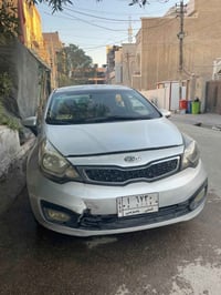 موديل ٢٠١٢ • محرك ودواخل نضيفه • تحويل ثاني يوم